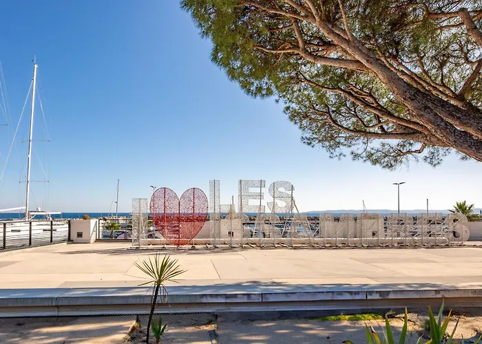 Apartment Le Domaine De La Gaillarde-15 By Interhome